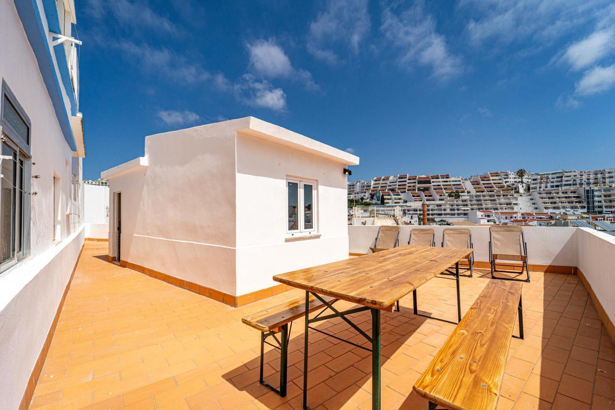 Sandy Bottoms Hostel Albufeira Exterior foto